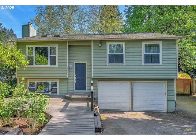 Property at 4824 SW Hamilton Ct, Portland, OR 97221, 3 beds, 2.5 baths