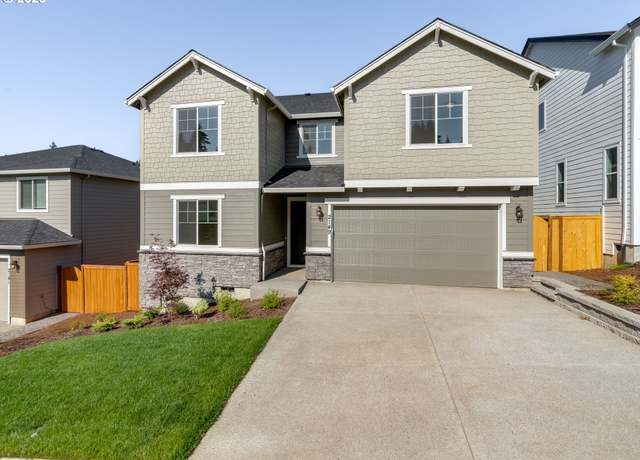 Property at 2149 NE Singer Ln, Estacada, OR 97023, 4 beds, 3 baths