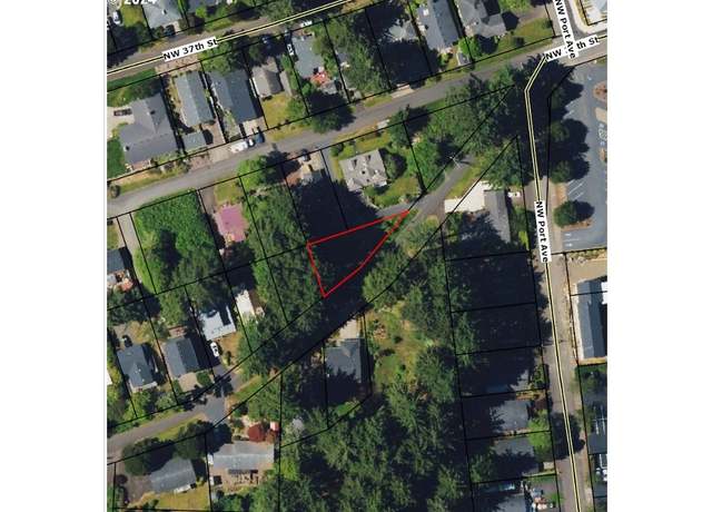 Property at 1901 NW 35th Pl, Lincoln City, OR 97367