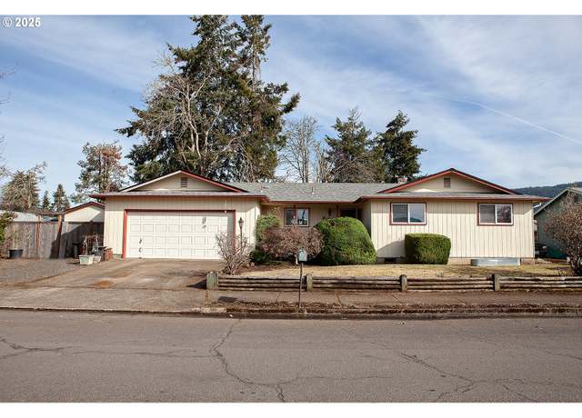Property at 677 Laksonen Loop, Springfield, OR 97478, 3 beds, 1.5 baths