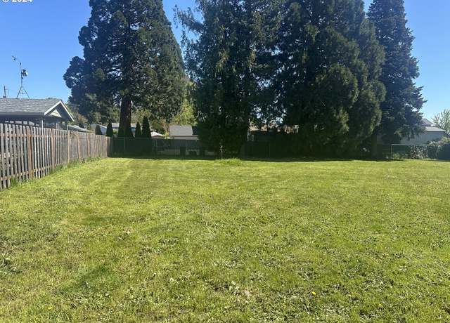 Property at 514 E Melody Ln, Newberg, OR 97132