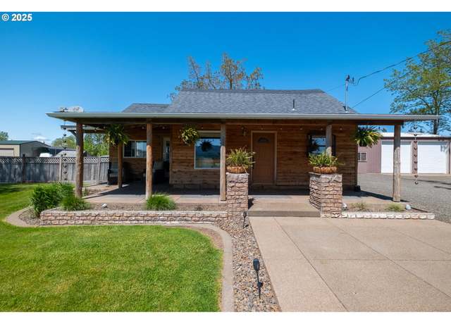 Property at 680 Crowfoot Rd, Lebanon, OR 97355, 3 beds, 1 bath