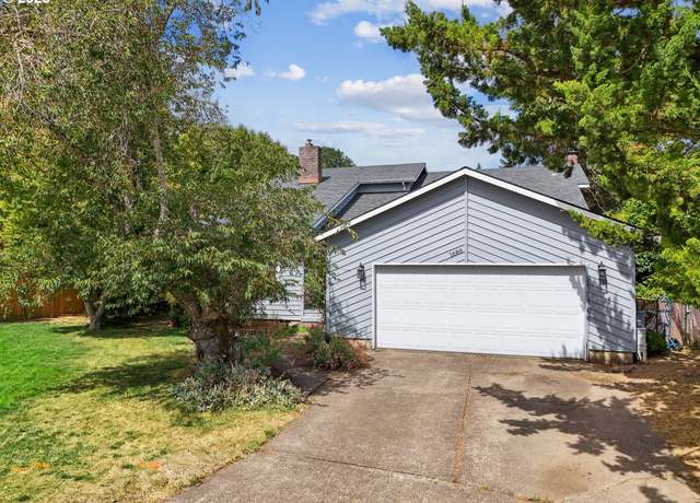 Property at 1686 N Barlow St, Cornelius, OR 97113, 4 beds, 2.5 baths