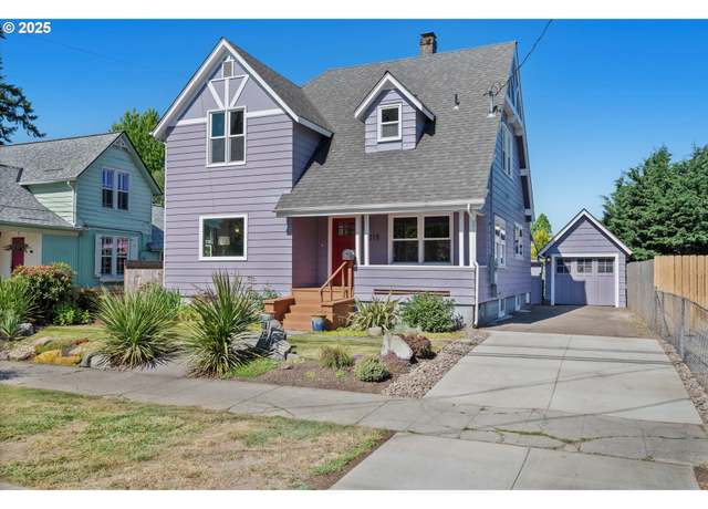 Property at 315 SE Davis St, Mcminnville, OR 97128, 3 beds, 2.5 baths