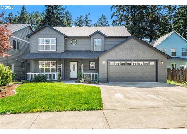 Property at 110 W Lauren Ct, Newberg, OR 97132, 4 beds, 2.5 baths