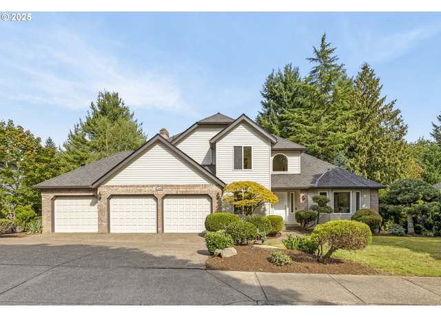 Property at 14948 SW Scarlett Dr, Portland, OR 97224, 4 beds, 3.5 baths