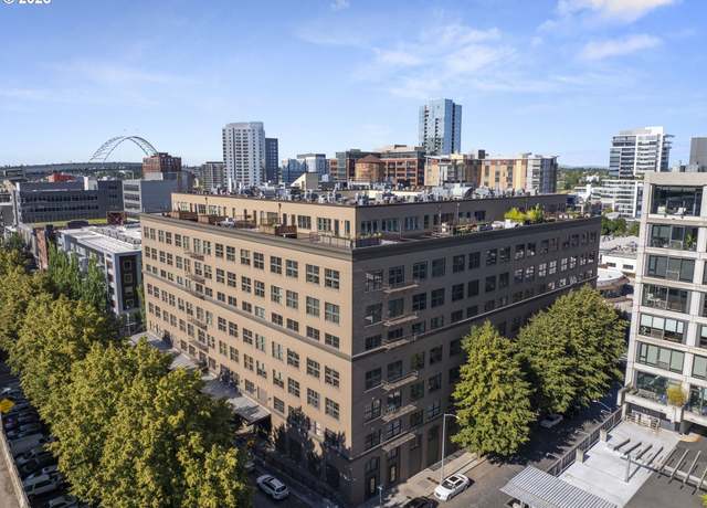 Property at 1420 NW Lovejoy St #710, Portland, OR 97209, 2 beds, 2 baths