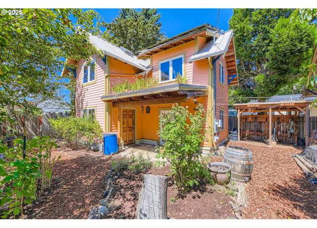 Property at 4635 SE 64th Ave, Portland, OR 97206, 2 beds, 1 bath