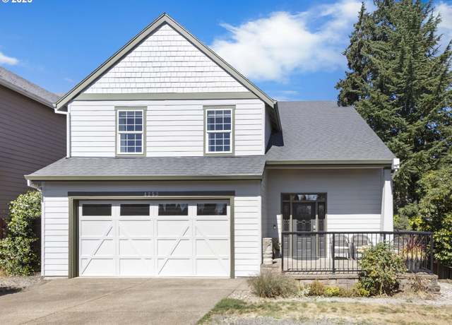 Property at 4253 Sussex St, West Linn, OR 97068, 3 beds, 2.5 baths