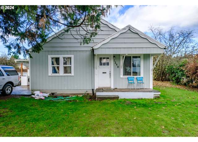Property at 1248 1st Ave, Sweet Home, OR 97386, 2 beds, 1 bath