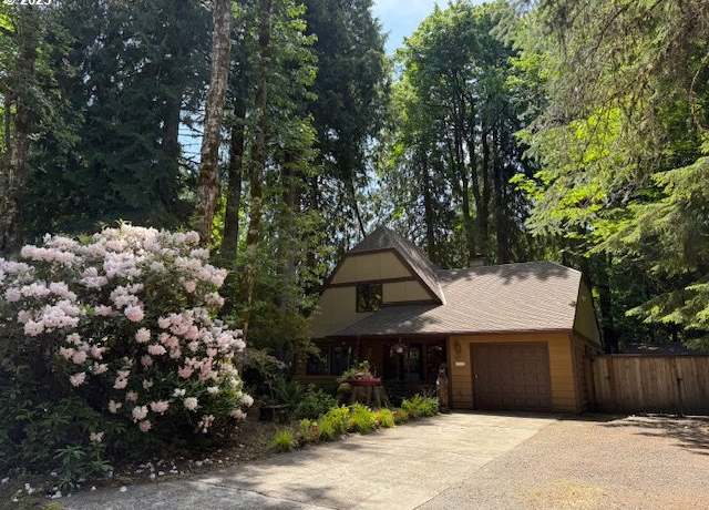 Property at 68191 E Twinberry Loop, Welches, OR 97067, 3 beds, 2 baths