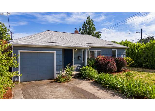 Property at 9135 SE Hawthorne Blvd, Portland, OR 97216, 4 beds, 4 baths