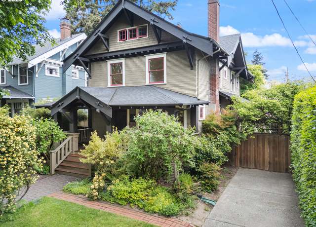 Property at 2404 NE 47th Ave, Portland, OR 97213, 3 beds, 2 baths