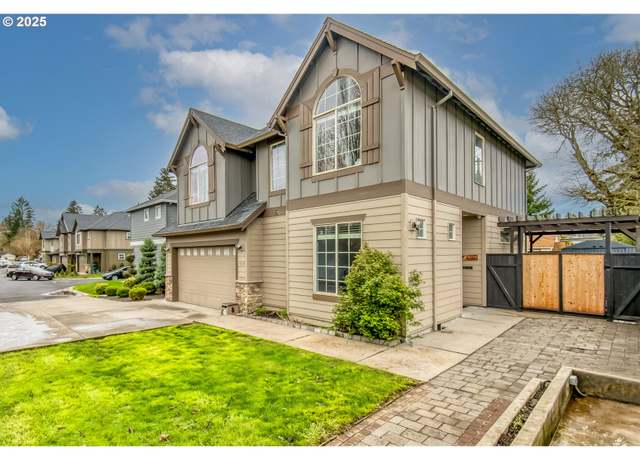 Property at 117 NW Angela St, Hillsboro, OR 97124, 4 beds, 2.5 baths