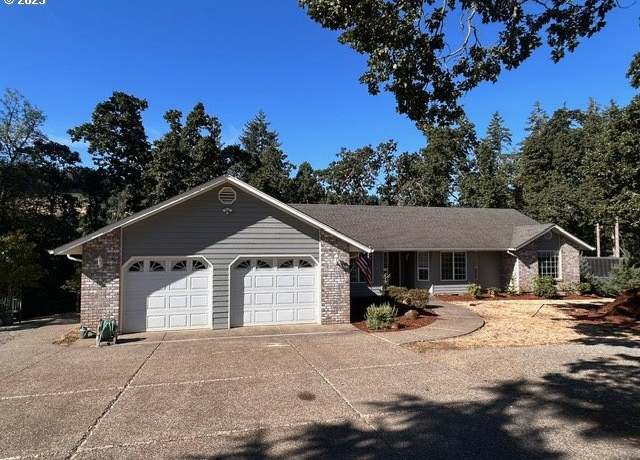 Property at 17576 Abiqua Rd, Silverton, OR 97381, 3 beds, 3.5 baths