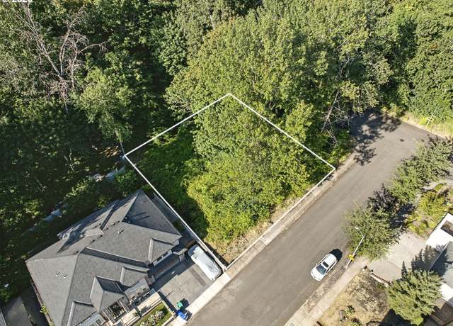 Property at 14745 SE Duke St, Portland, OR 97236