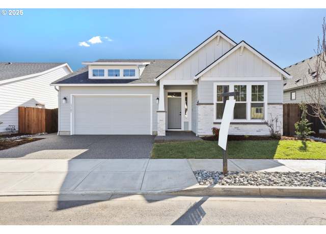 Property at 17101 NE 82nd St, Vancouver, WA 98660, 3 beds, 2 baths