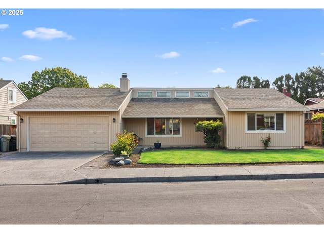 Property at 4130 SW 195th Ct, Beaverton, OR 97078, 3 beds, 2 baths