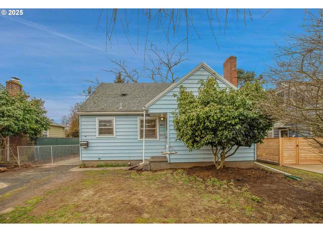 Property at 5835 N Boston Ave, Portland, OR 97217, 4 beds, 3.5 baths