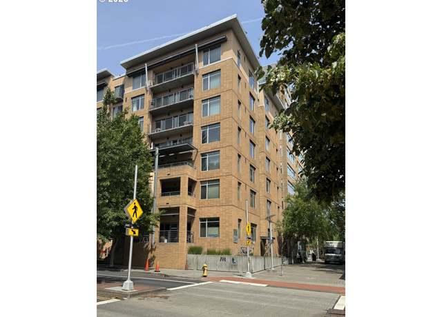 Property at 701 Columbia St #304, Vancouver, WA 98660, 2 beds, 2 baths