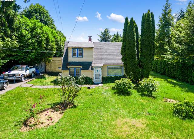 Property at 10334 NE Morris St, Portland, OR 97220, 3 beds, 1 bath