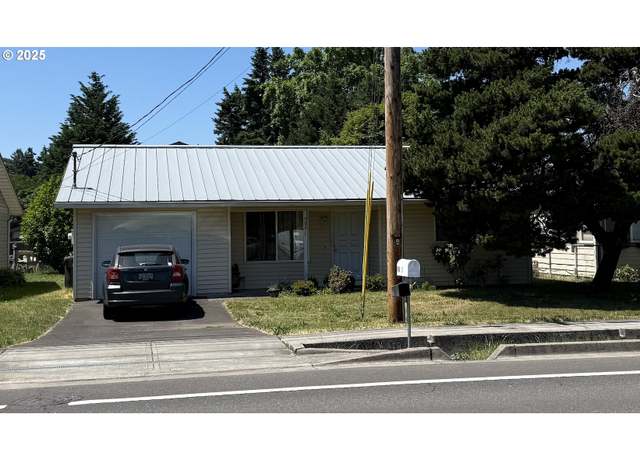 Property at 9801 SE Bell Ave, Milwaukie, OR 97222, 3 beds, 1 bath