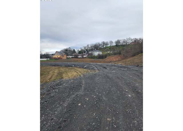 Property at 0 Depriest, Roseburg, OR 97471