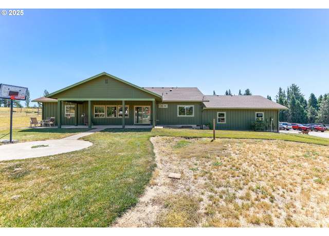 Property at 31708 NE Wand Rd, Troutdale, OR 97060, 4 beds, 3 baths