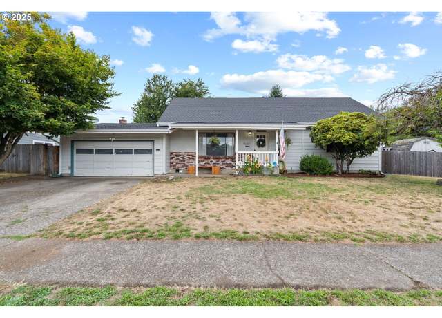 Property at 15202 NE 74th St, Vancouver, WA 98682, 4 beds, 3 baths