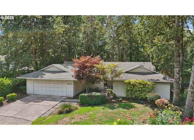 Property at 18425 Deer Oak Ave, Lake Oswego, OR 97035, 3 beds, 2 baths