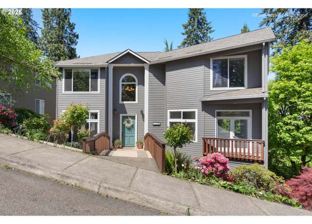 Property at 5128 Firwood Dr, West Linn, OR 97068, 6 beds, 5.5 baths
