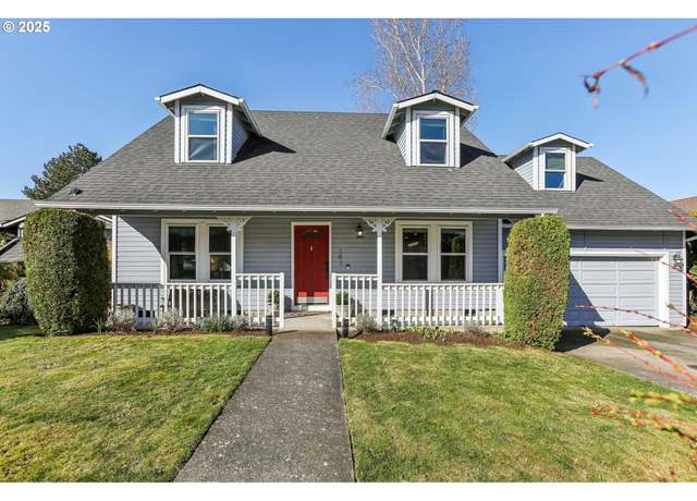Property at 141 NE Greenway Dr, Gresham, OR 97030, 4 beds, 2.5 baths
