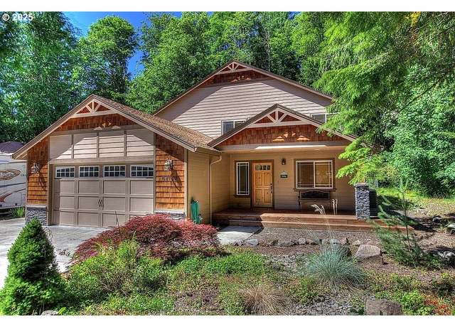 Property at 68182 E Twinberry Loop, Welches, OR 97067, 5 beds, 3 baths