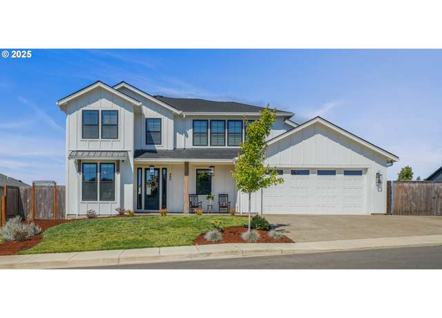 Property at 495 NW Cascade Mountain Dr, Dallas, OR 97338, 5 beds, 2.5 baths