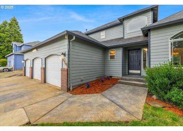 Property at 18930 Highland Dr, Oregon City, OR 97045, 3 beds, 2.5 baths