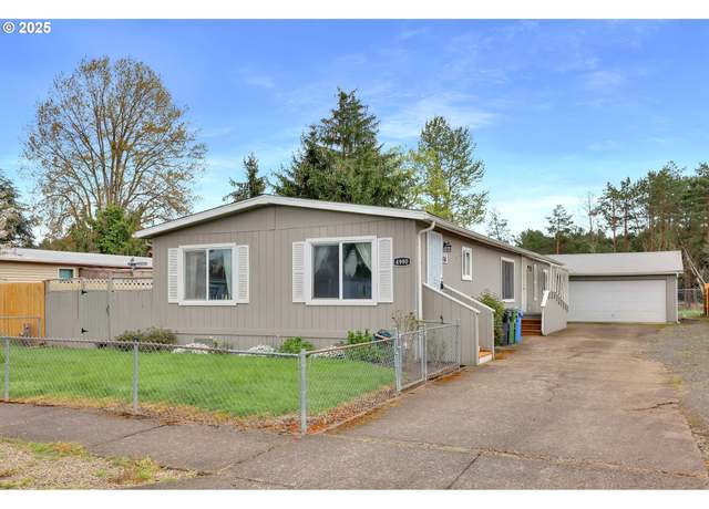 Property at 4990 Morely Loop, Eugene, OR 97402, 3 beds, 2 baths