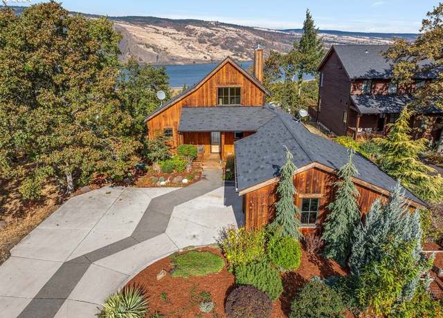 Property at 855 5th Ave, Mosier, OR 97040, 3 beds, 2 baths