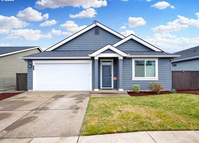 Property at 1382 N Broadway St, Estacada, OR 97023, 3 beds, 2 baths