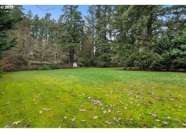 Property at 0 SW Dawn St #2, Lake Oswego, OR 97035