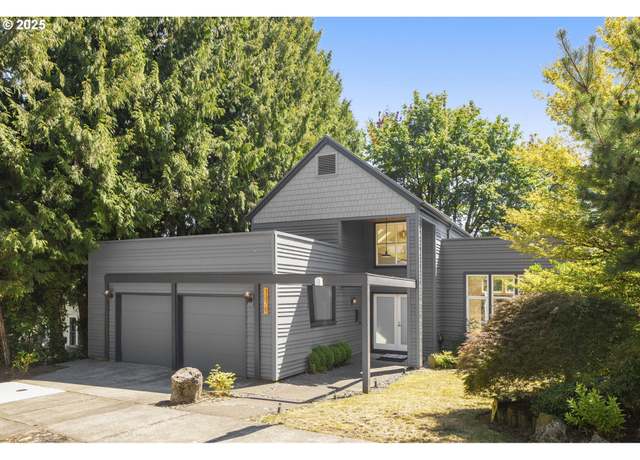 Property at 1450 SW Davenport St, Portland, OR 97201, 3 beds, 2.5 baths