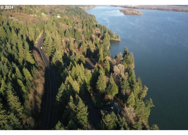 Property at 26 Edge Water Dr, Cathlamet, WA 98612