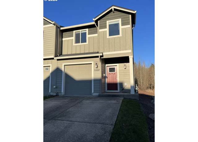 Property at 1428 NE 83rd Dr, Vancouver, WA 98665, 3 beds, 2.5 baths