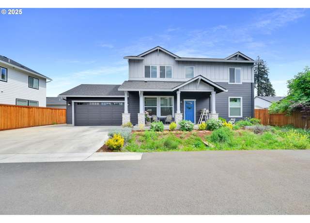 Property at 1723 Dotie Dr, Springfield, OR 97477, 4 beds, 2.5 baths
