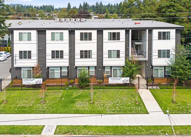 Property at 10985 E Burnside St #27, Portland, OR 97216, 1 bath