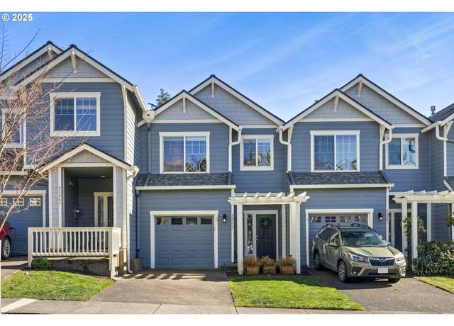 Property at 20353 Hoodview Ave, West Linn, OR 97068, 3 beds, 2.5 baths