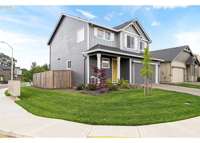 Property at 301 W 17th St, Lafayette, OR 97127, 3 beds, 2.5 baths
