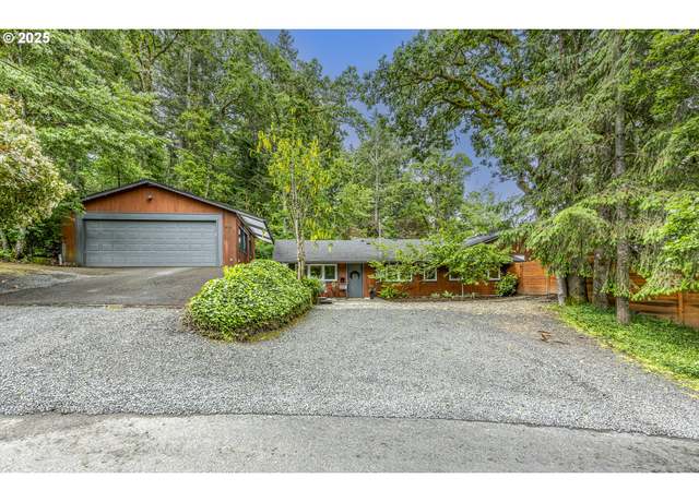 Property at 1808 E 28th Ave, Eugene, OR 97403, 4 beds, 3.5 baths