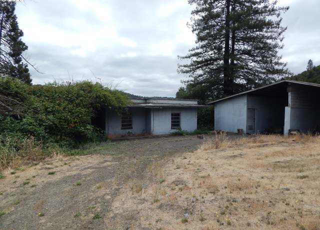 Property at 234 Mclain Ave, Roseburg, OR 97471, 3 beds, 1 bath