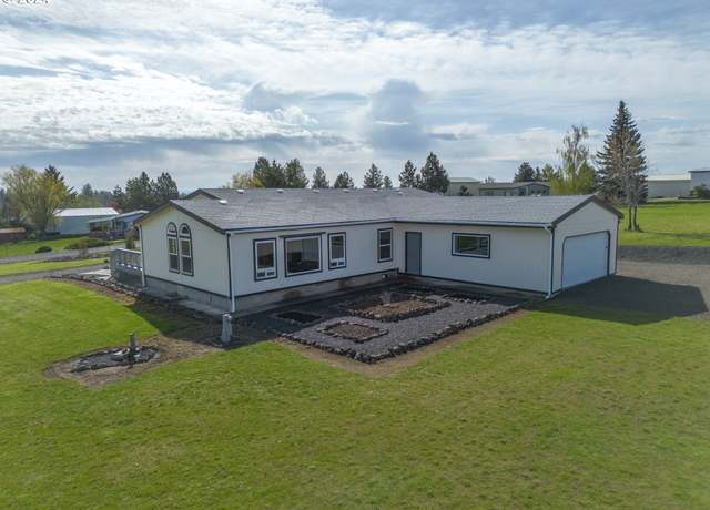 Property at 323 S Wayne R Rd, Tygh Valley, OR 97063, 3 beds, 2 baths