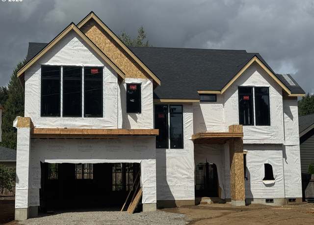 Property at 1694 16th St, West Linn, OR 97068, 4 beds, 3.5 baths